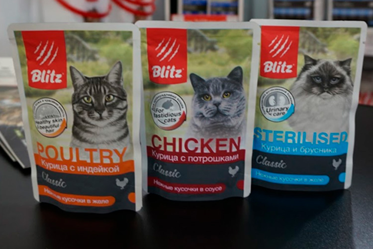 Влажный корм в паучах – полнорационный или нет?